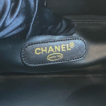 Load image into Gallery viewer, CHANEL Duffle Flat Quilt Boston Vintage Black Lambskin