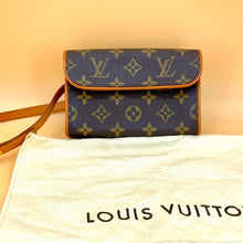 Load image into Gallery viewer, LOUIS VUITTON monogram waist bag
