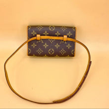 Load image into Gallery viewer, LOUIS VUITTON monogram waist bag