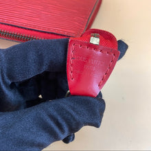 Load image into Gallery viewer, LOUIS VUITTON Red EPI pochette accessories shoulder bag TWS