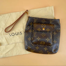 Load image into Gallery viewer, LOUIS VUITTON Monogram Partition Pouch Bag