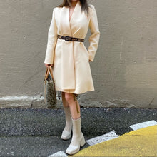 Load image into Gallery viewer, DIOR wool& silk coat