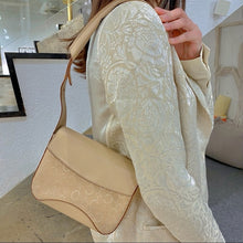 Load image into Gallery viewer, Celine Vintage shoulder bag pop