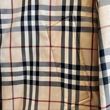 Load image into Gallery viewer, BURBERRY Padded trench coat