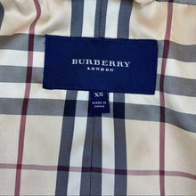 Load image into Gallery viewer, BURBERRY Padded trench coat