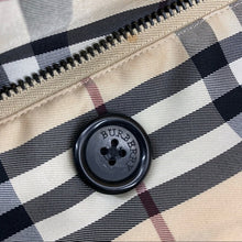 Load image into Gallery viewer, BURBERRY Padded trench coat