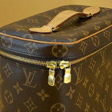 Load image into Gallery viewer, LOUIS VUITTON Monogram Canvas Nice BB Case