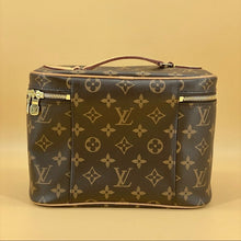 Load image into Gallery viewer, LOUIS VUITTON Monogram Canvas Nice BB Case