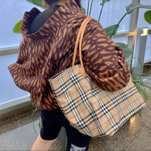 Load image into Gallery viewer, Burberry Blue Label classic tote