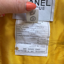 Load image into Gallery viewer, CHANEL vintage yellow Blazer