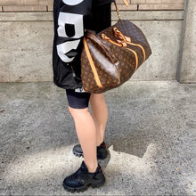 Load image into Gallery viewer, Louis Vuitton Keepall Bandouliere 55