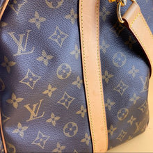Load image into Gallery viewer, Louis Vuitton Keepall Bandouliere 55