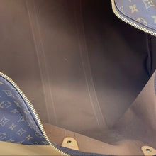 Load image into Gallery viewer, Louis Vuitton Keepall Bandouliere 55