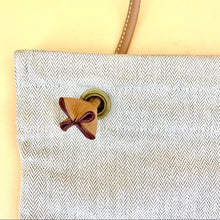 Load image into Gallery viewer, HERMES Aline grooming bag