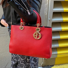 Load image into Gallery viewer, DIOR MEDIUM CALFSKIN DIORISSIMO BAG TWS