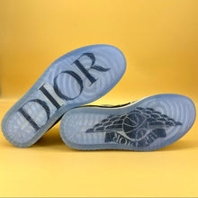 Load image into Gallery viewer, DIOR× Nike Jordan 1 Retro Low Dior sneaker NWT