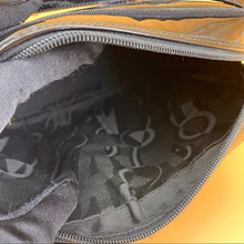 Load image into Gallery viewer, Ferragamo vintage classic bag