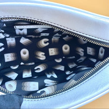 Load image into Gallery viewer, MARC JACOBS THE FLASH BAG
