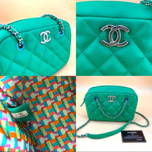 Load image into Gallery viewer, Chanel Camera Coco Rain greed Rubber Shoulder Bag