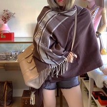 Load image into Gallery viewer, MULBERRY Bayswater Leather Double Zip Tote Bag