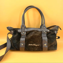 Load image into Gallery viewer, FERRAGAMO vintage two-way leather bag