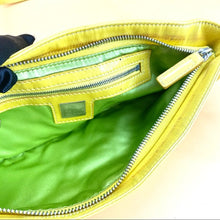 Load image into Gallery viewer, FENDI vintage baguette leather crossbody bag