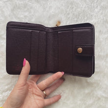 Load image into Gallery viewer, LOUIS VUITTON damier wallet