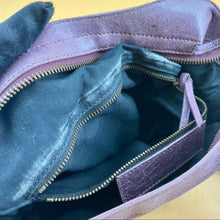 Load image into Gallery viewer, BALENCIAGA small classic city bag