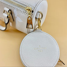 Load image into Gallery viewer, Louis Vuitton papillon BB