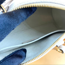 Load image into Gallery viewer, Louis Vuitton papillon BB
