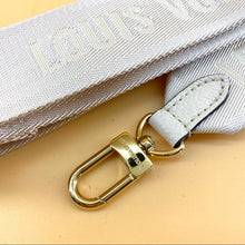 Load image into Gallery viewer, Louis Vuitton papillon BB