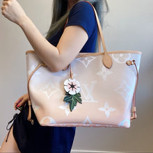 Load image into Gallery viewer, LOUIS VUITTON never full MM