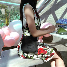 Load image into Gallery viewer, DOLCE & GABBANA rose dress