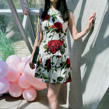 Load image into Gallery viewer, DOLCE & GABBANA rose dress