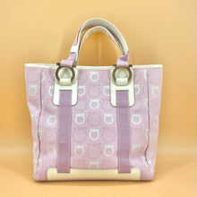 Load image into Gallery viewer, Salvatore Ferragamo pink shoulder bag TWS
