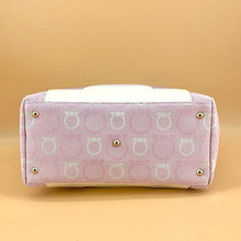 Load image into Gallery viewer, Salvatore Ferragamo pink shoulder bag TWS
