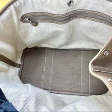 Load image into Gallery viewer, HERMES Garden Party 36 Etoupe leather bag