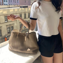 Load image into Gallery viewer, HERMES Garden Party 36 Etoupe leather bag