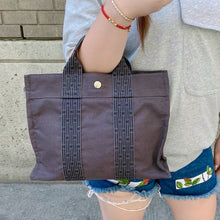 Load image into Gallery viewer, HERMES Vintage toto cloth bag