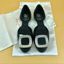 Load image into Gallery viewer, Roger Vivier Chips Strass Buckle Ballerinas in Satin
