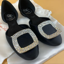 Load image into Gallery viewer, Roger Vivier Chips Strass Buckle Ballerinas in Satin
