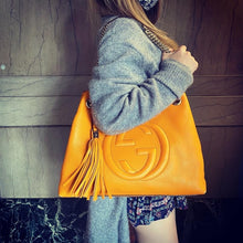 Load image into Gallery viewer, GUCCI Soho two-way leather bag