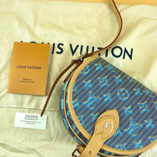 Load image into Gallery viewer, Louis Vuitton Tambourine Pop Blue