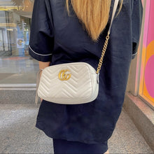 Load image into Gallery viewer, GUCCI GG Marmont small shoulder bag