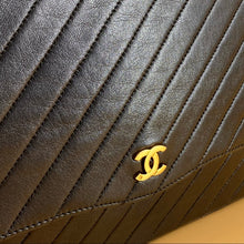 Load image into Gallery viewer, CHANEL vintage 24k gold lambskin shoulder bag
