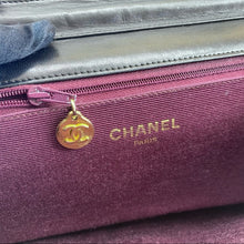 Load image into Gallery viewer, CHANEL vintage 24k gold lambskin shoulder bag