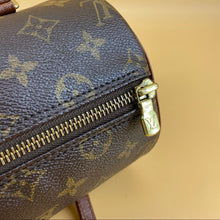 Load image into Gallery viewer, Louis Vuitton monogram Papillon26 handbag