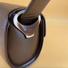 Load image into Gallery viewer, LOUIS VUITTON vintage Nocturne shoulder bag