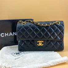 Load image into Gallery viewer, CHANEL classic flap medium size lambskin bag