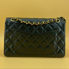 Load image into Gallery viewer, CHANEL classic flap medium size lambskin bag